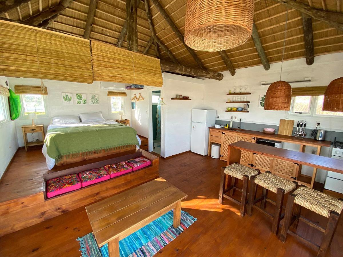 Cabanas Punta Papaya Punta Del Diablo Luaran gambar